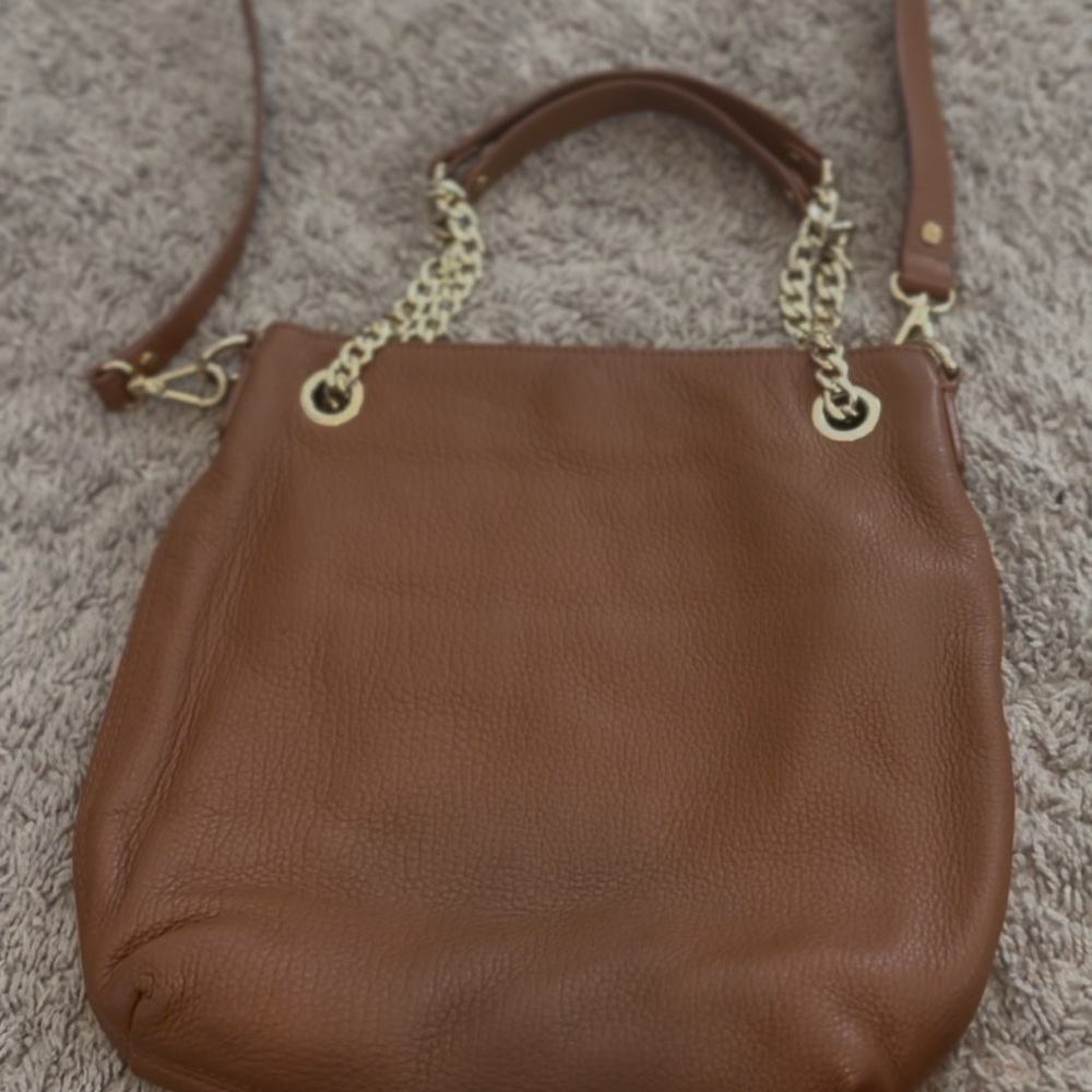 Micheal Kors purse